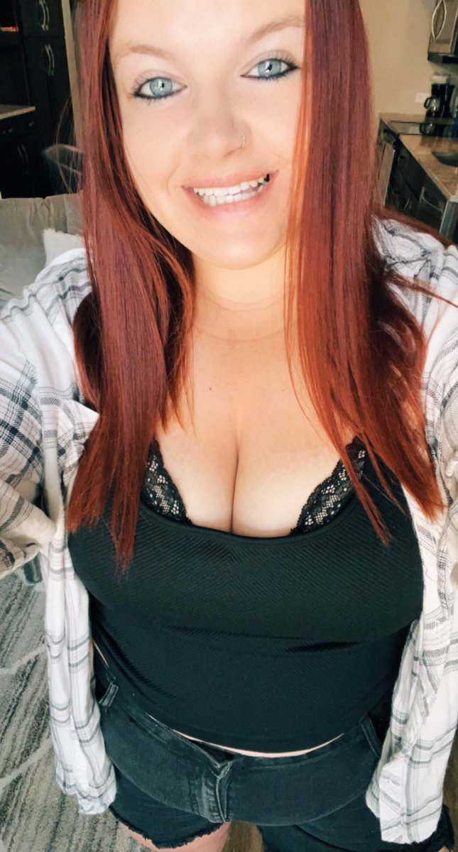 Kaitlin ✭ tweet media