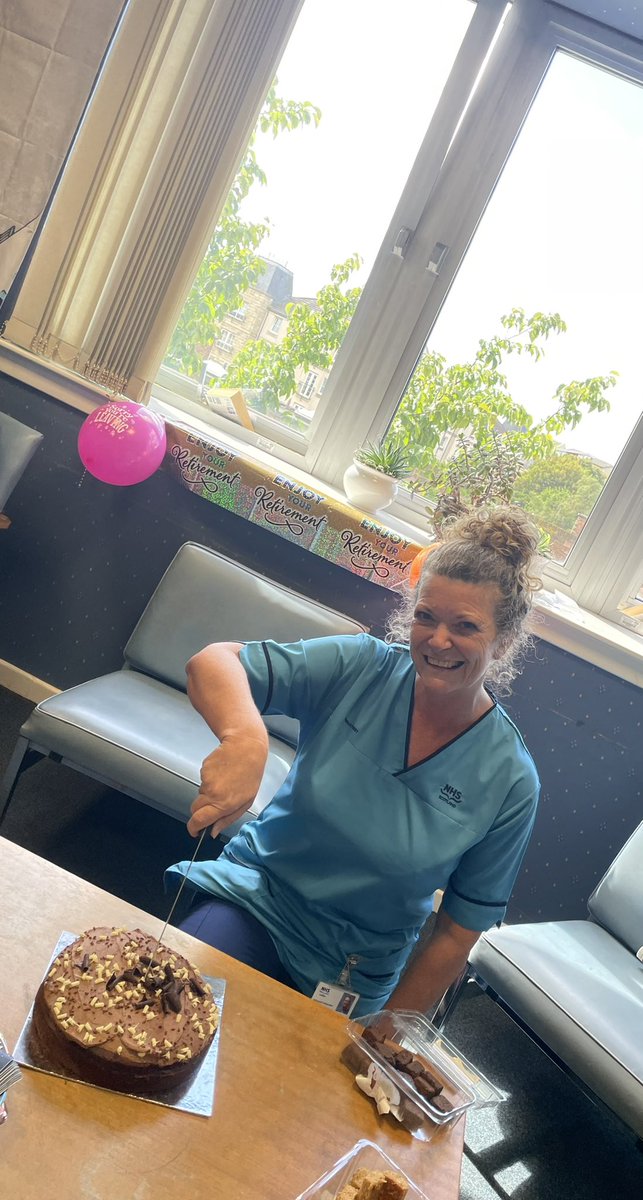 nhslothianpod's tweet photo. A fond farewell to Ruth this afternoon. Marking the end of 37 years in our team. We look forward to seeing Ruth on her staffbank shifts. The epitome of work hard, play hard ๐ Lots of gratitude, watery eyes and ๐ #podiatryteam #OG #flyingfinish https://t.co/eko4uY4brn