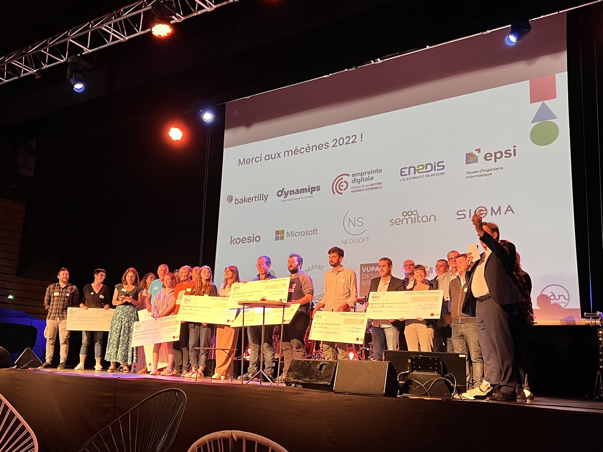 lgorithme's tweet image. Clôture de la journée avec l’AG et la remise des prix du fonds de dotation
Un festival sous le signe du lien, du partage entre adhérents et de l’#enjoy 

#ADNFest2022