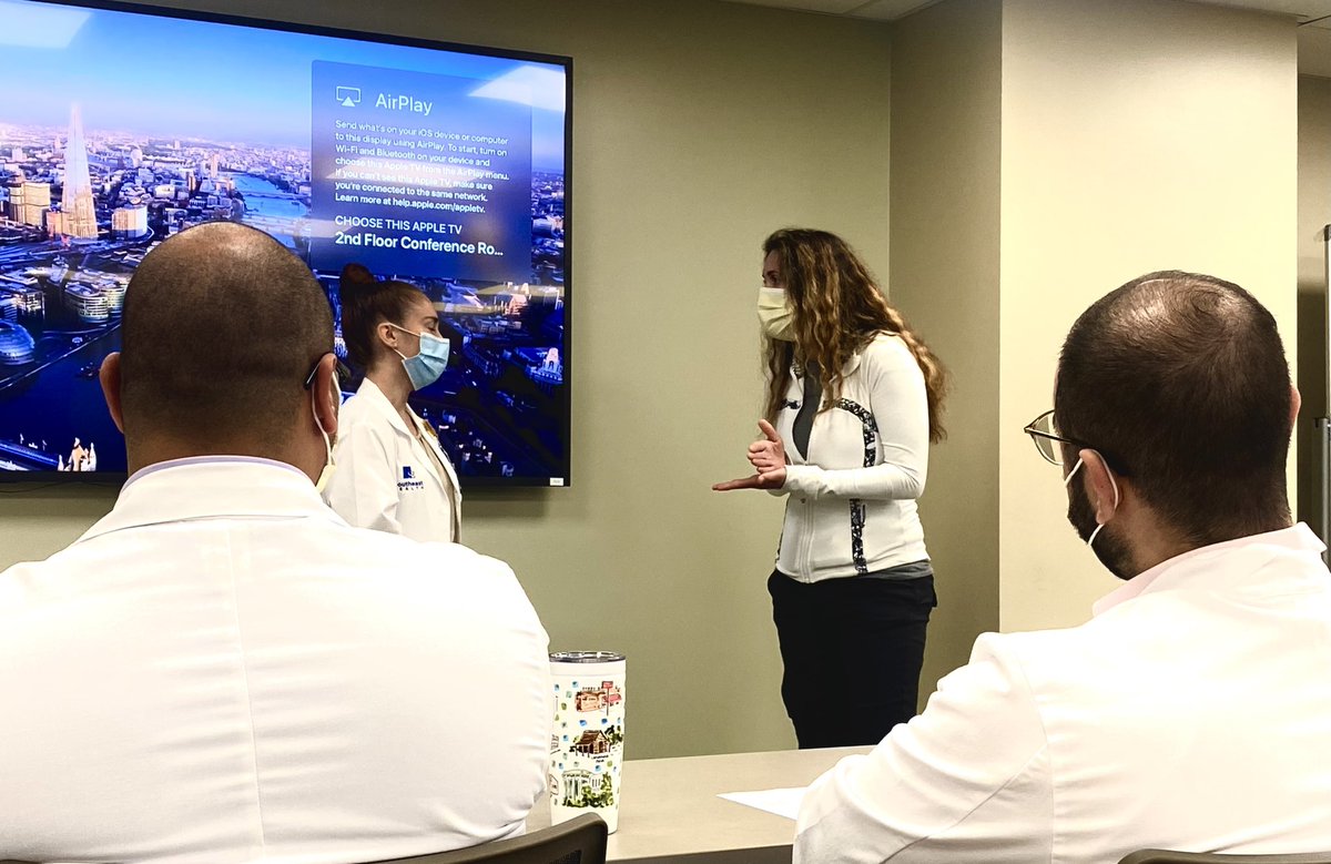 ASK_HM17's tweet photo. Resident training @SEHealthMedia on difficult discussions using actors. Excellent experience. @KristyPich @md_sequera @tom7tosto @WaseemM001 #ImprovePatientExpirence #Howwehospitalist @docswatiMD @SocietyHospMed  @heersinkjuanita @adahlin281 https://t.co/CYFaKZo75W