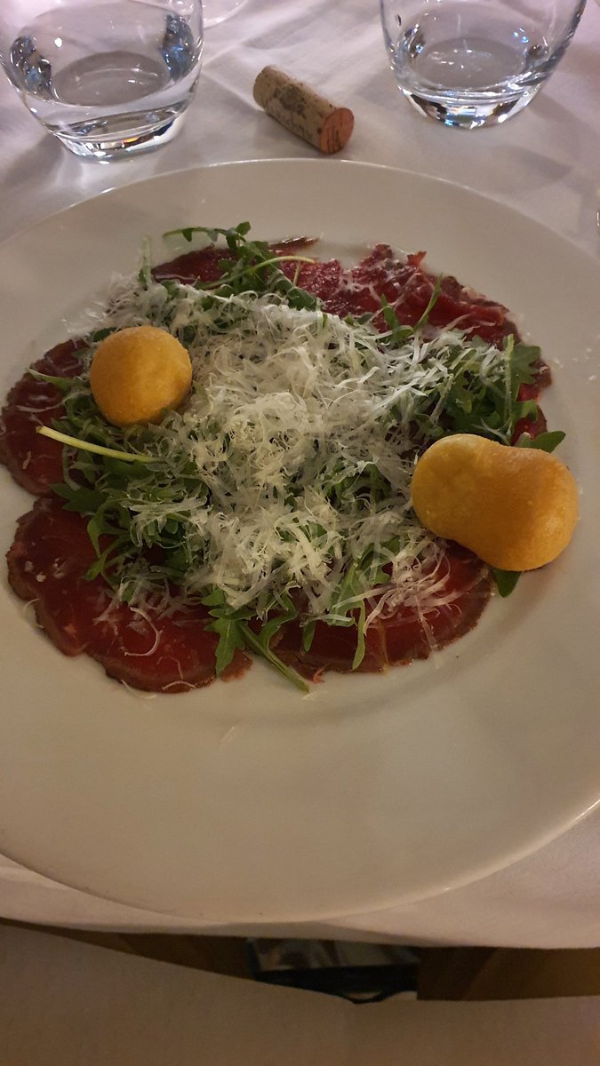 edward_red004's tweet photo. Fine Dining in Rampila Restaurant, Malta🇲🇹 https://t.co/RU3nbxQrmF
