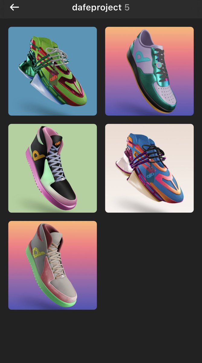 Teodavita's tweet image. I just got some super cool @DAFEProject snickers 👟👟 2 of my fav badass babes are in my wallet 😍😍😍   💣for f***g 0,1 Sol 🤯 feel so DAFE 😻