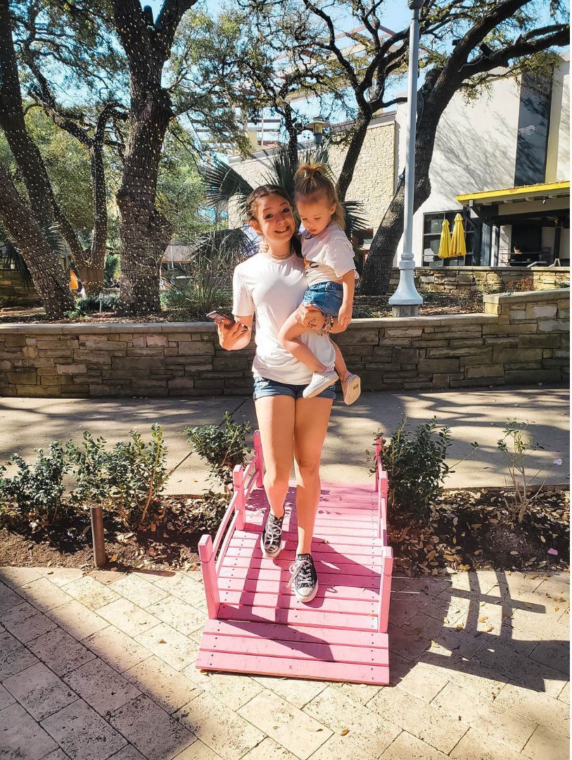 Living_Pixie's tweet image. While we were on our staycation, we went to the Museum of Ice Cream and it was so fun! It's family-friendly and Austin's largest playground filled with unlimited ice cream!⁠ #travel #staycation2020 #getaway