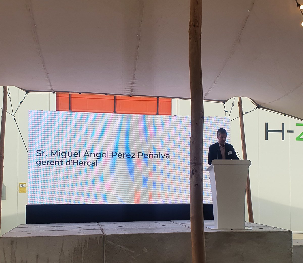 mtmachado's tweet photo. .@HercalDiggersSL felicitaciones por la #Inauguración de una planta ejemplo de #EconomiaCircular en el sector de la #construcción... de los grandes descubrimientos del #CEHotspotCAT
Gracias Miguel Ángel!
#InauguracioHERCAL
#CatalunyaCircular https://t.co/BxH0TZ8v3h