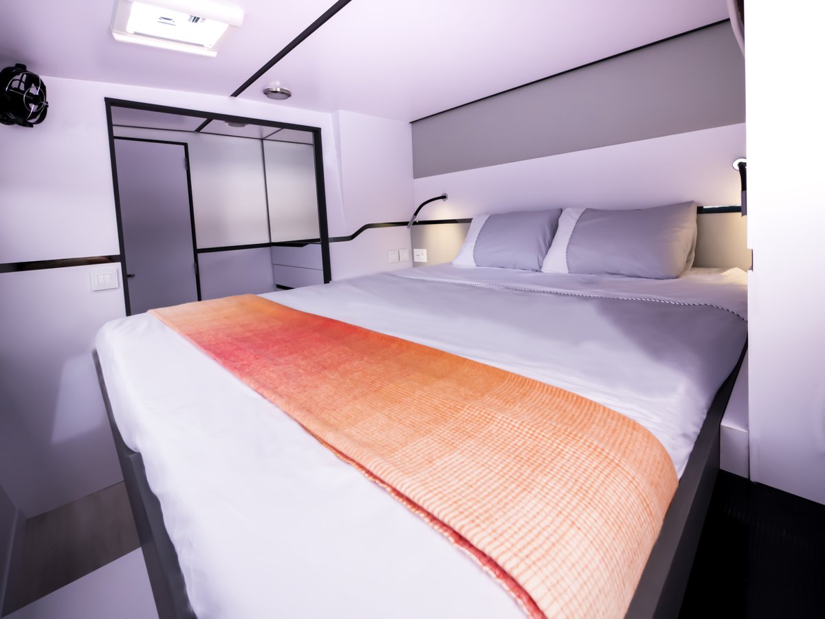 windelocat's tweet image. #windelo54yachting and her spacious and bright owner’s cabin with magnificent panoramic view ! Enough storage for your #circumnavigation ! Discover here : ow.ly/ymP950JKS62

#windelo54 #windelo #windelocatamaran #multihulls #performancecat #ecocatamaran #hybridyacht