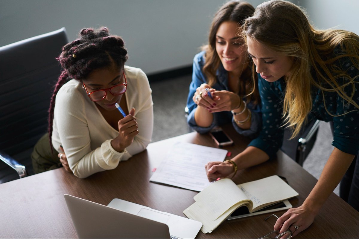 WunderSpot's tweet photo. It Takes A Village: 6 Benefits of Having A Community When Building a Business

No one has gotten to where they are completely on their own. Here's why a support system is so important in your journey of building your business. From @entrepreneur #FindYourF https://t.co/vNXhnxKBGA https://t.co/GRXELVDb3D