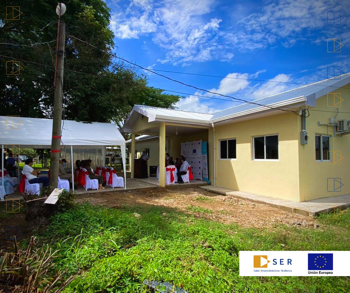 UEenHonduras's tweet photo. Finalizada la ampliación de la sala de espera del triaje y el albergue “Casa Hogar” en Yoro🇭🇳.Un espacio para brindar una mejor atención a mujeres embarazadas. Con ambas obras se beneficiará a más de 200,000 personas.#ProyectoSER financiado por la UE🇪🇺
@ayudaenaccion @cruzrojahon https://t.co/oty1R3rc1J