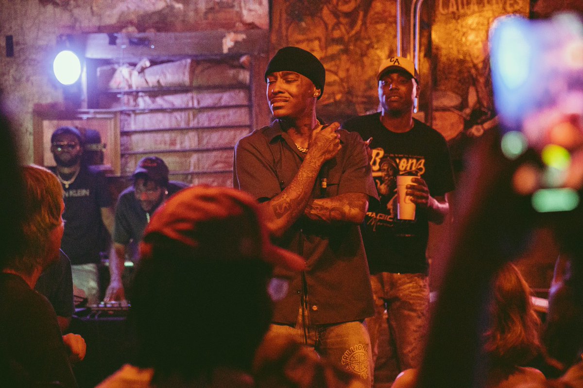 The Kickback tweet media