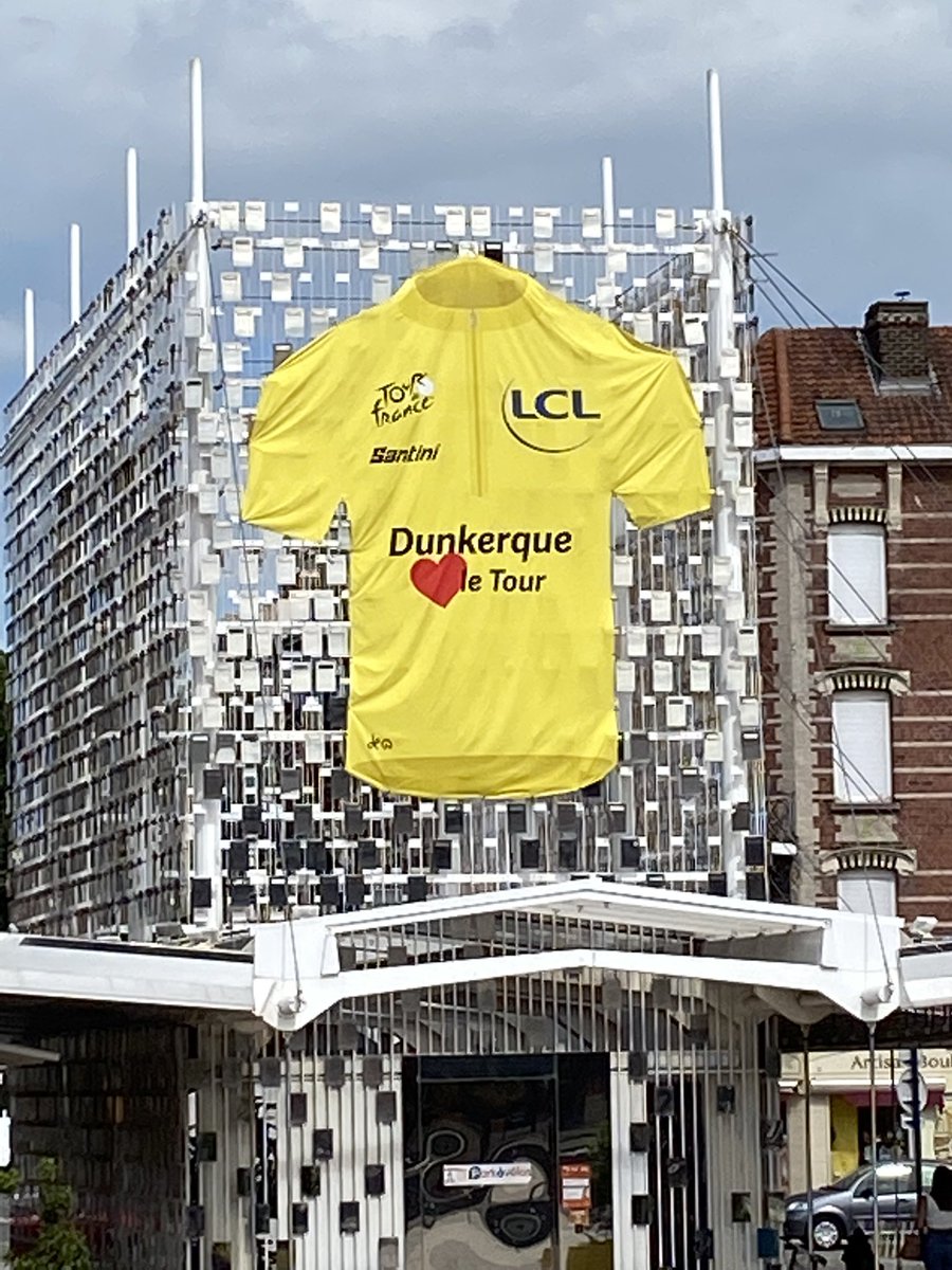 Hier j’étais à #Dunkerque pour visiter le #digital lab de <a href="/ArcelorMittalF/">ArcelorMittal France</a> , la ville est prête à accueillir le <a href="/LeTour/">Tour de France™</a> de France 🇫🇷