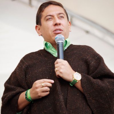 lilicatadiaz's tweet photo. Este señor lo queremos lejos de cualquier cargo público, él representa todo lo que hay que cambiar en la política: el todo vale, la mezquindad, la corrupción, el clientelismo. https://t.co/MKwuelr3PJ