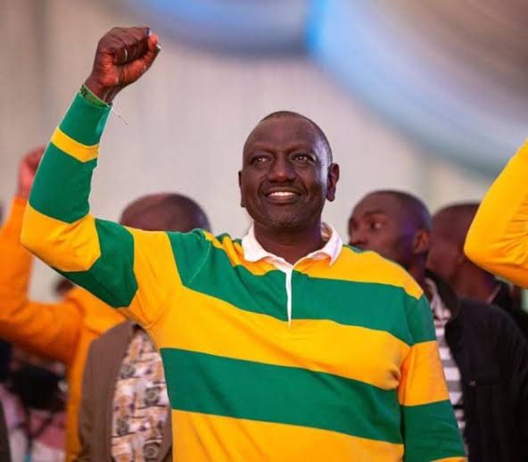 kiliambiti's tweet photo. Whose manifesto will usher in the most recognizable change to the lives of Kenyans🤔
❤️Samoei
🔃Wajackoya

David Ndii/David Chirchir/Sylvia Mulinge/#WajackoyahThe5th/Martha Karua/#KenyaKwanzaManifestoLaunch https://t.co/UAtSPeJSmR