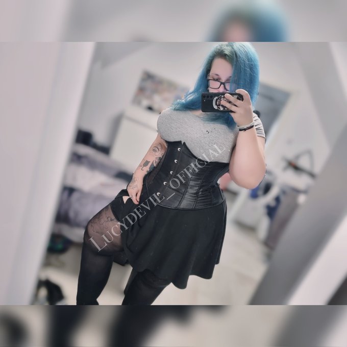 🐱🖤 https://t.co/r8GfBKRtJN<a href="/tag/kitty"class="tags"><span>#kitty</span></a><a href="/tag/porn"class="tags"><span>#porn</span></a><a href="/tag/kinky"class="tags"><span>#kinky</span></a><a href="/tag/nude"class="tags"><span>#nude</span></a><a href="/tag/boobs"class="tags"><span>#boobs</span></a><a href="/tag/choker"class="tags"><span>#choker</span></a><a href="/tag/petplay"class="tags"><span>#petplay</span></a>