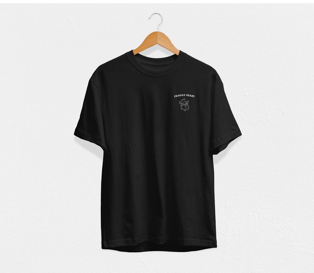 SUMMER 22 THREADS 🪡❤️‍🔥
Bootleg Race Tee + Anniversary Tee available exclusively on tour this August. Tickets on sale now.