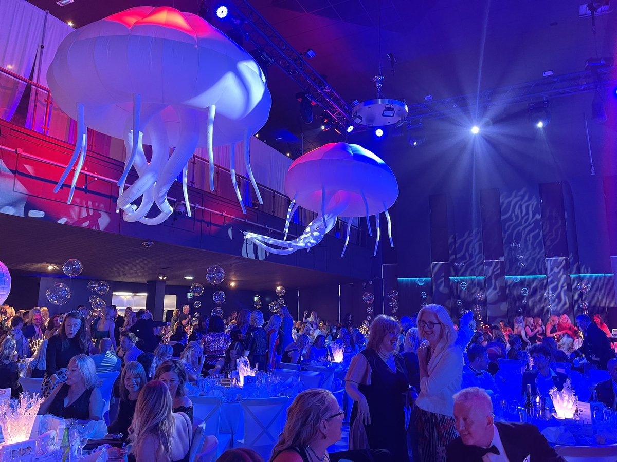 anupamakaura's tweet photo. What an atmosphere tonight with @TheSandK at the @CIPD_NE awards! Excited to be a judge tonight for these fantastic awards! https://t.co/V3GRBVC05u