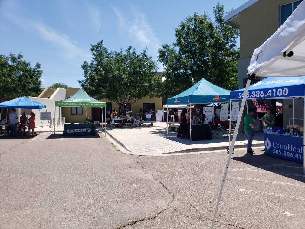 FirstAltCare's tweet image. At the #WomenInBusiness event in #Albuquerque with @AHCNM today! This event runs from 11 AM to 3 PM. Come down to see us!

#healthcare