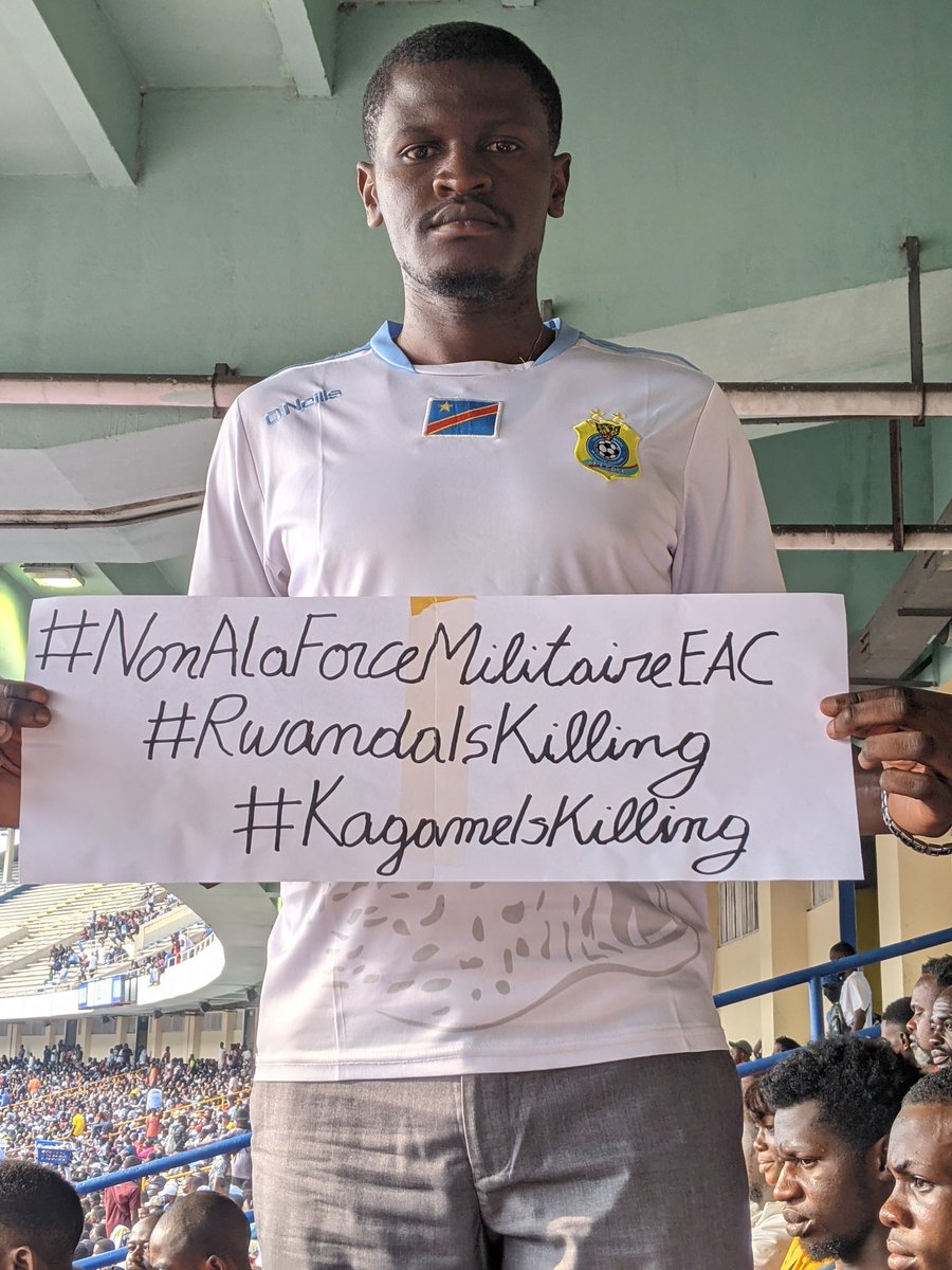JoyceMeskia's tweet photo. #NonALaForceMilitaireEAC sur ntr sol
#RwandaIsKiling in DRC
#GenocideDesHutus par l'armée rwandaise de 1996 à 2003
#MappingReportNow
#LaMonuscoDoitPartir https://t.co/PKeR7eHvF5