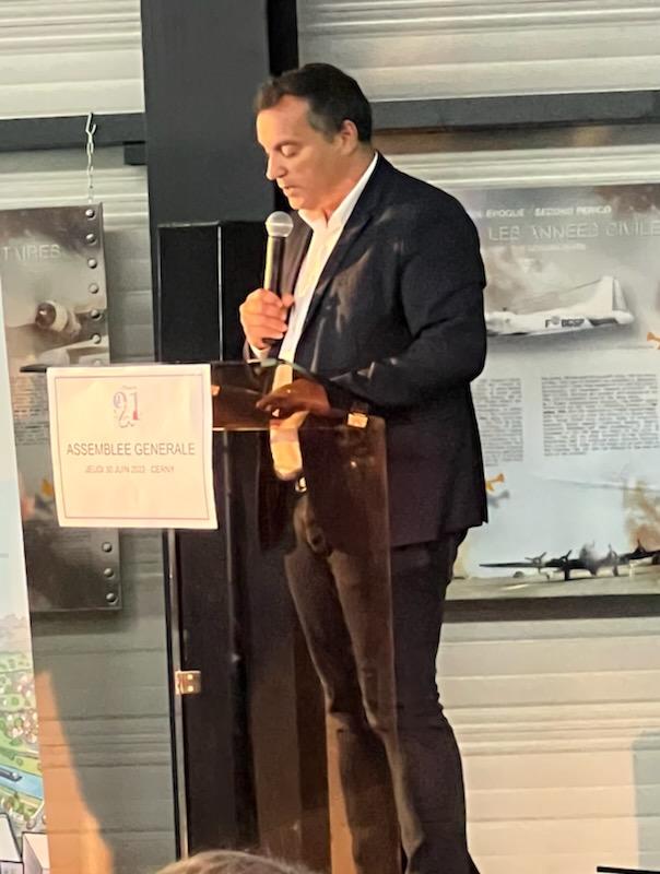 JocelyneGuidez's tweet image. #UME
Les maires rassemblés ce soir à l'AG @UnionMaires91 
Autour de @FrVigouroux, président de l'UME.
Intervention de Valérie Masson-Delmotte du haut conseil pour le climat.
En présence @gerard_larcher toujours prêt à défendre les communes.