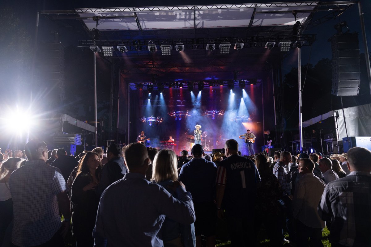 We are throwing it back to our incredible night at Sonny Acres! We are thankful for everyone who came out &amp; shared the evening with us. Photo gallery here: bit.ly/ksaSA

We can’t wait to see you all in September for the next great KSA event! 

#KSACommunity #sonnyacres