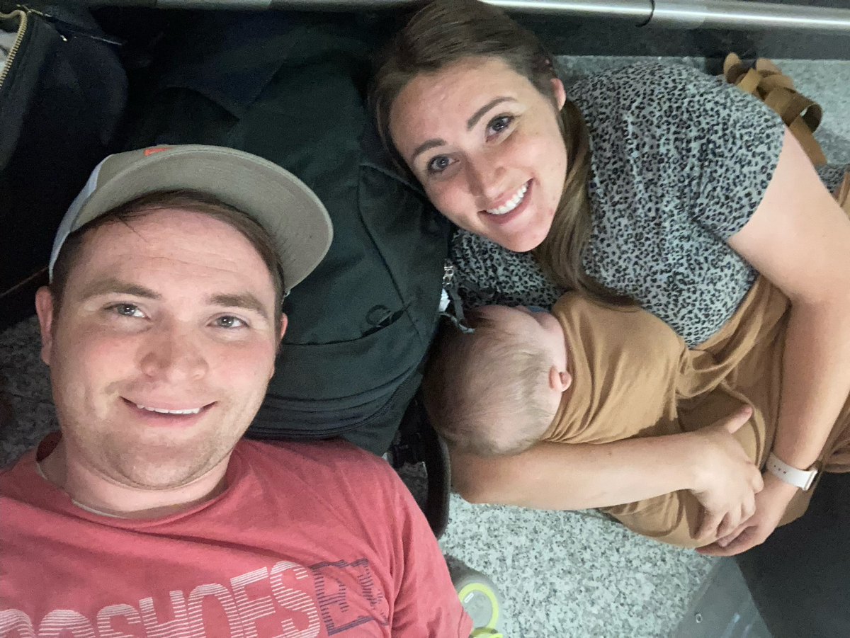 _Aubree_Anne's tweet photo. @AmericanAir my sister and brother-in-law and their cute 6 month old are still stuck with no luggage, including all baby stuff (formula, stroller, diapers, etc). American Airlines has done almost nothing to help them find their luggage after cancelling their flight with no notice https://t.co/FYguEyIsOl