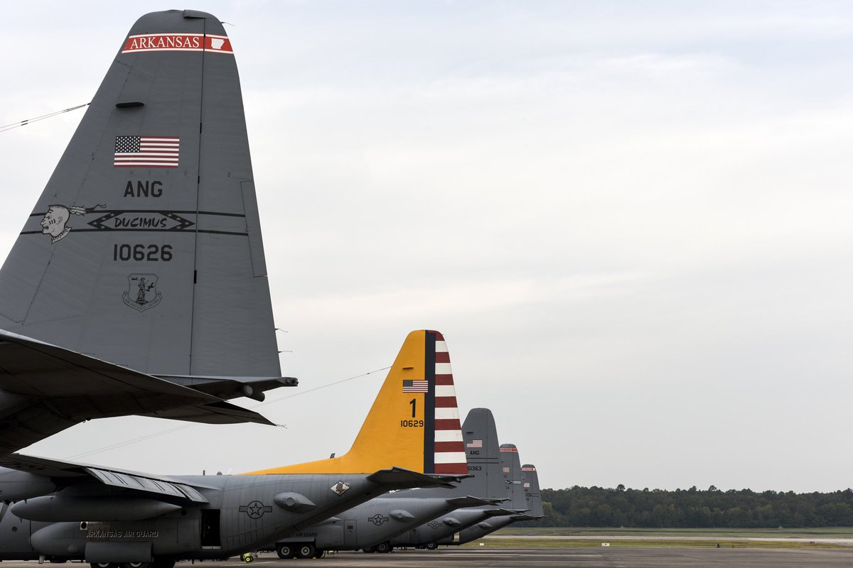 The @usairforce selected Little Rock AFB as the location to host the @AirNatiGuard C-130J Formal Training Unit. Four C-130J Hercules will replace aging C-130Hs to establish the FTU. Read more here: bit.ly/3a5gPHX