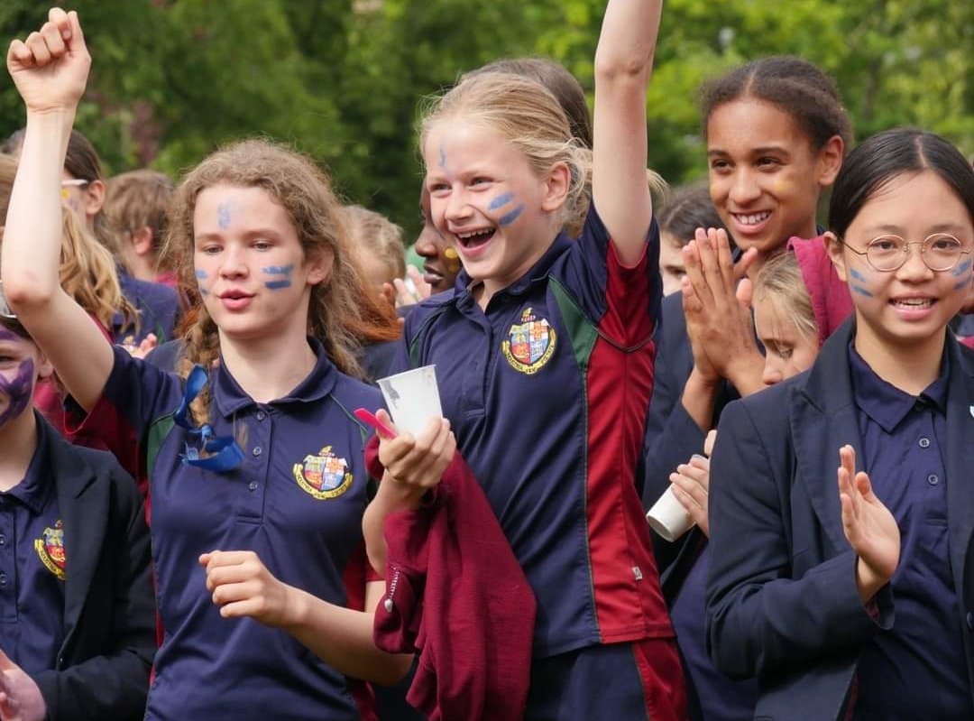 HLCSport's tweet photo. What a fantastic college sports day we had yesterday!! It may have rained for part of it but it certainly didn't dampen our spirits. Well done to everyone who participated and to all of the amazing staff that helped make the day such a success. https://t.co/lB74avMRiq