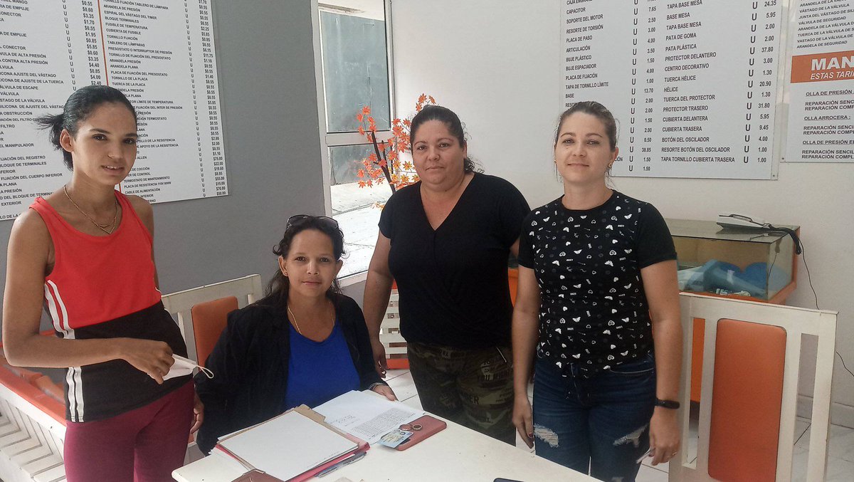 DPTVC_TPCP's tweet photo. Alianza #Gobierno #Comecio #TrabajadoresSociales sige fructificando. Ahora es #SantaClara. Familias en situación de vulnerabilidad con módulos de inducción. #DPTVC en #VillaClara #Cuba 🇨🇺 #DefendiendoConquistas #CubaProtege @Colina_VClara @AlbertoLpzDiaz @MartaEFeito @MTSS_CUBA https://t.co/T9yVnpaTMx