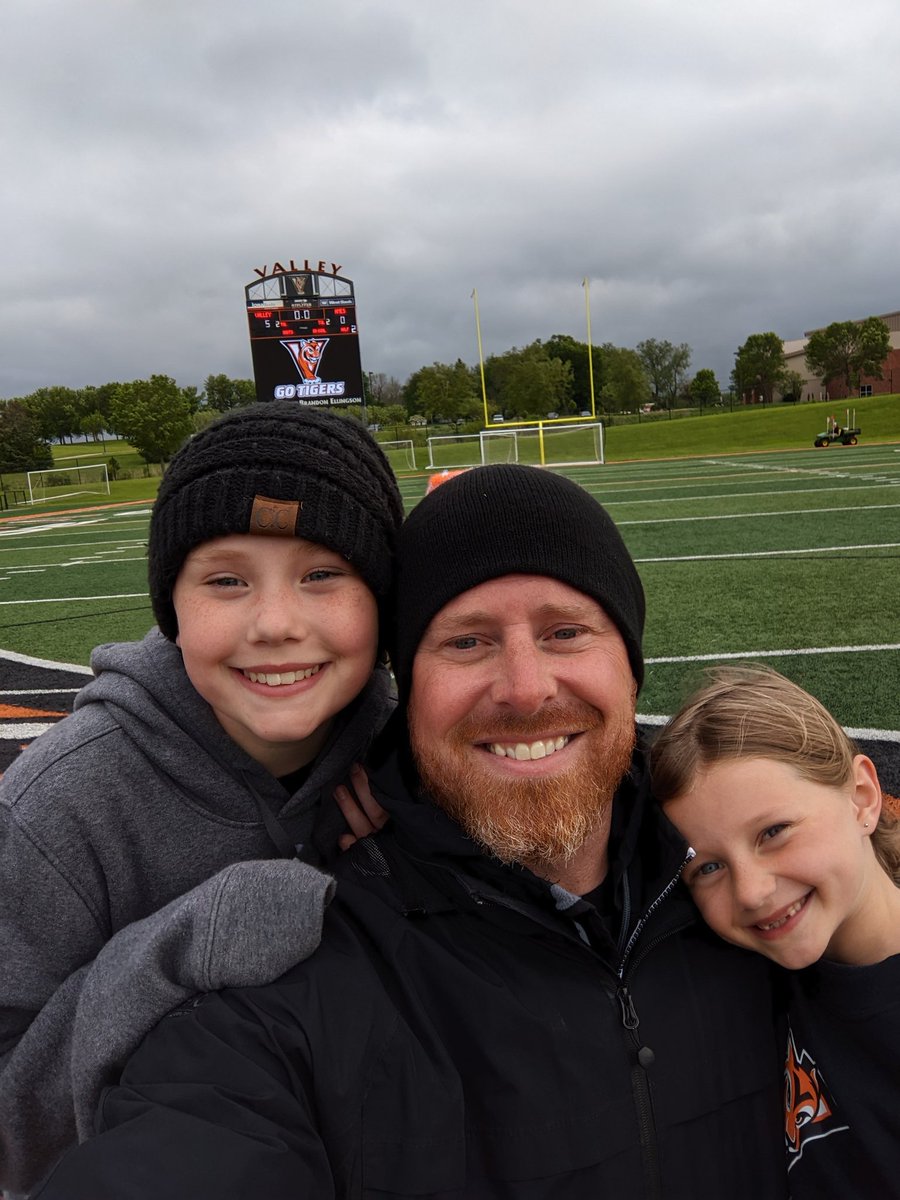 Tiger Nation

Thank you for welcoming me with open arms back in 2012. Thank you for helping me grow as a professional, a friend, a husband, and a father. 

Continue to do great things, and keep inspiring our youth.

I'll be cheering for you.

#ProudAD #LastTweet #RollTigers