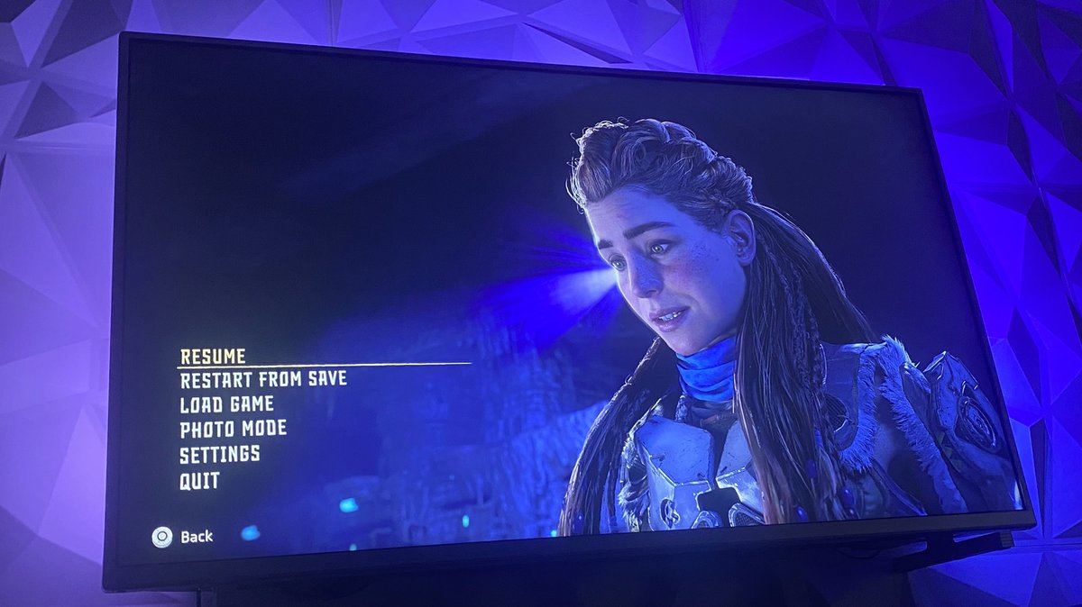 Horizon Forbidden West. Unbelievable, this is exactly what I need right now. Some escapism. Beautiful graphics, great storyline. Im hooked!