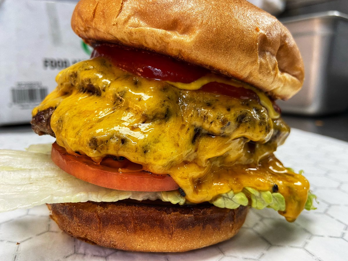 djkochi's tweet photo. Hangry Burger Springfield 
6699 Frontier Drive 
Suite G
Springfield VA 22150
Order online at 
https://t.co/TElhtKBN8d
Or call
571-371-8477 https://t.co/2jfmVGEAV2