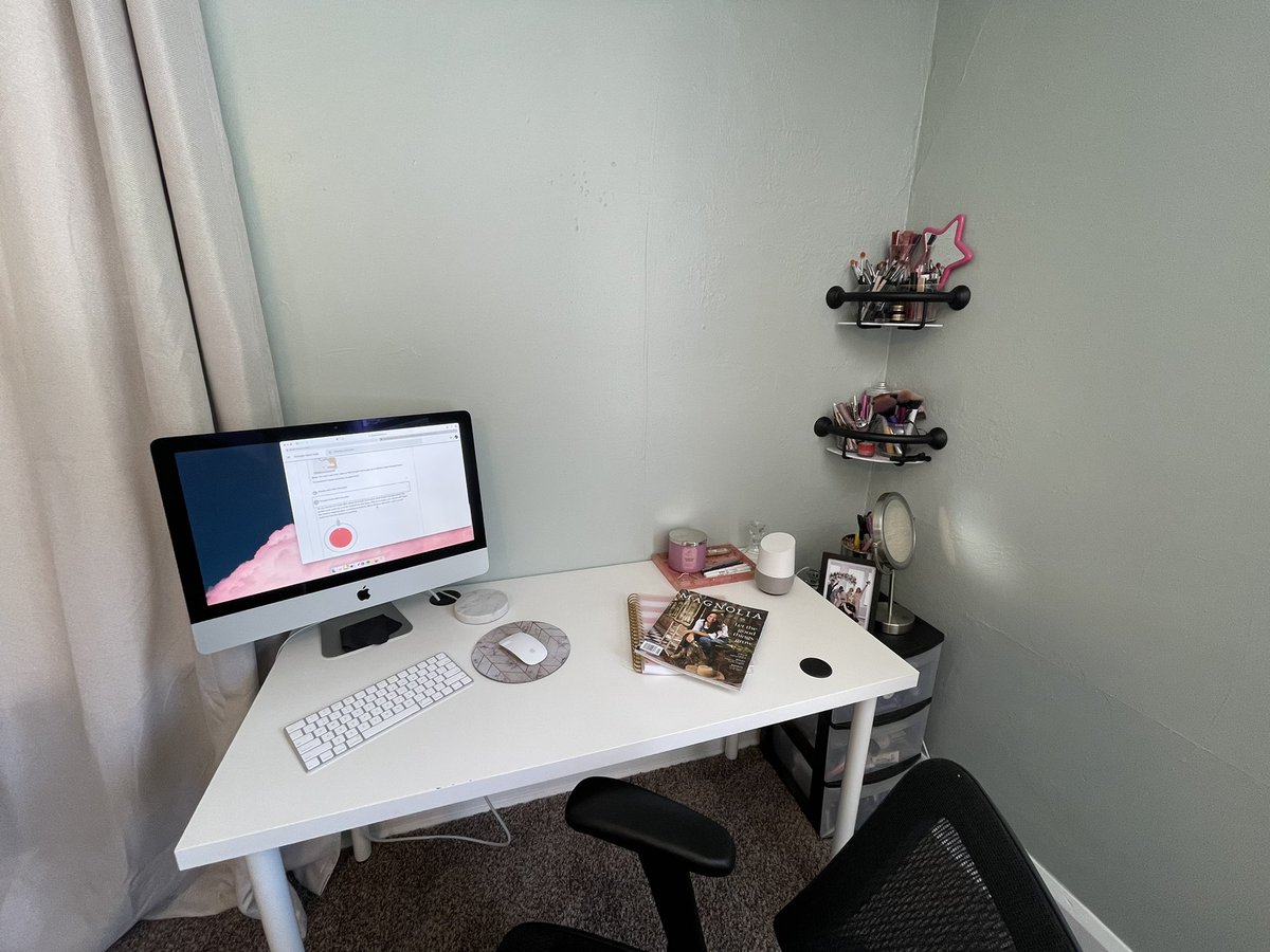 brittnaymbonga's tweet photo. It was actually a deep clean and finish unpacking week. Finally finished unpacking the office https://t.co/888OTMFv6a
