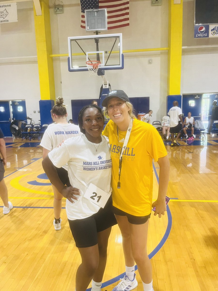 BessKennette's tweet photo. Thank you @MarsHillWBB  for a great camp ! From the tour, to the games , to the instruction given to me ! I thank you guys🤍. https://t.co/QL9gVAfolg