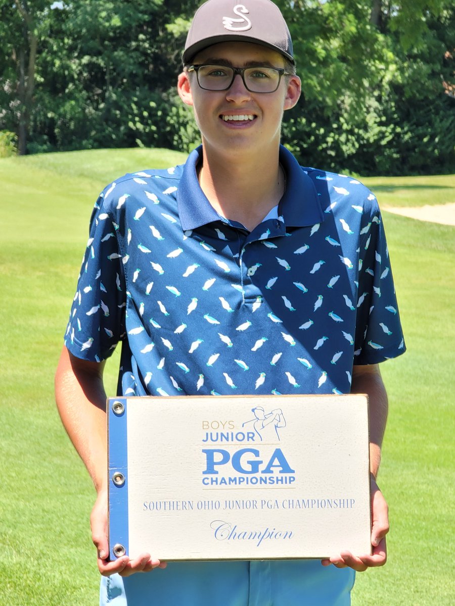 hs_mason's tweet photo. Congrats to Timmy Hollenbeck on winning the SOPGA Jr PGA Championship at Blue Ash Golf Club. It took 5 playoff holes, but he was able to come out on top. Next up: Cog Hill for the National Jr PGA Aug 2-5. #golfprodigies #comets https://t.co/y1G1CuaIsc