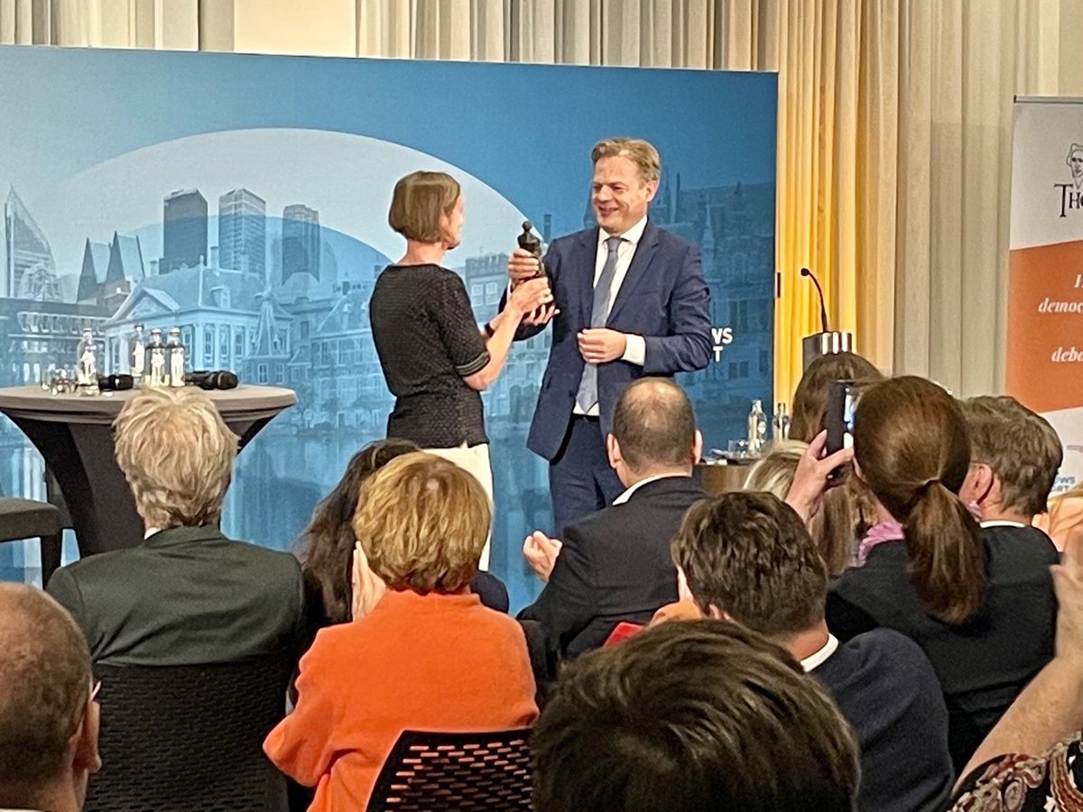 WelmoedVlieger's tweet image. Mooi zeg, @PieterOmtzigt wint zojuist de eervolle #Thorbeckeprijs, de prijs voor politieke welsprekendheid 🥳