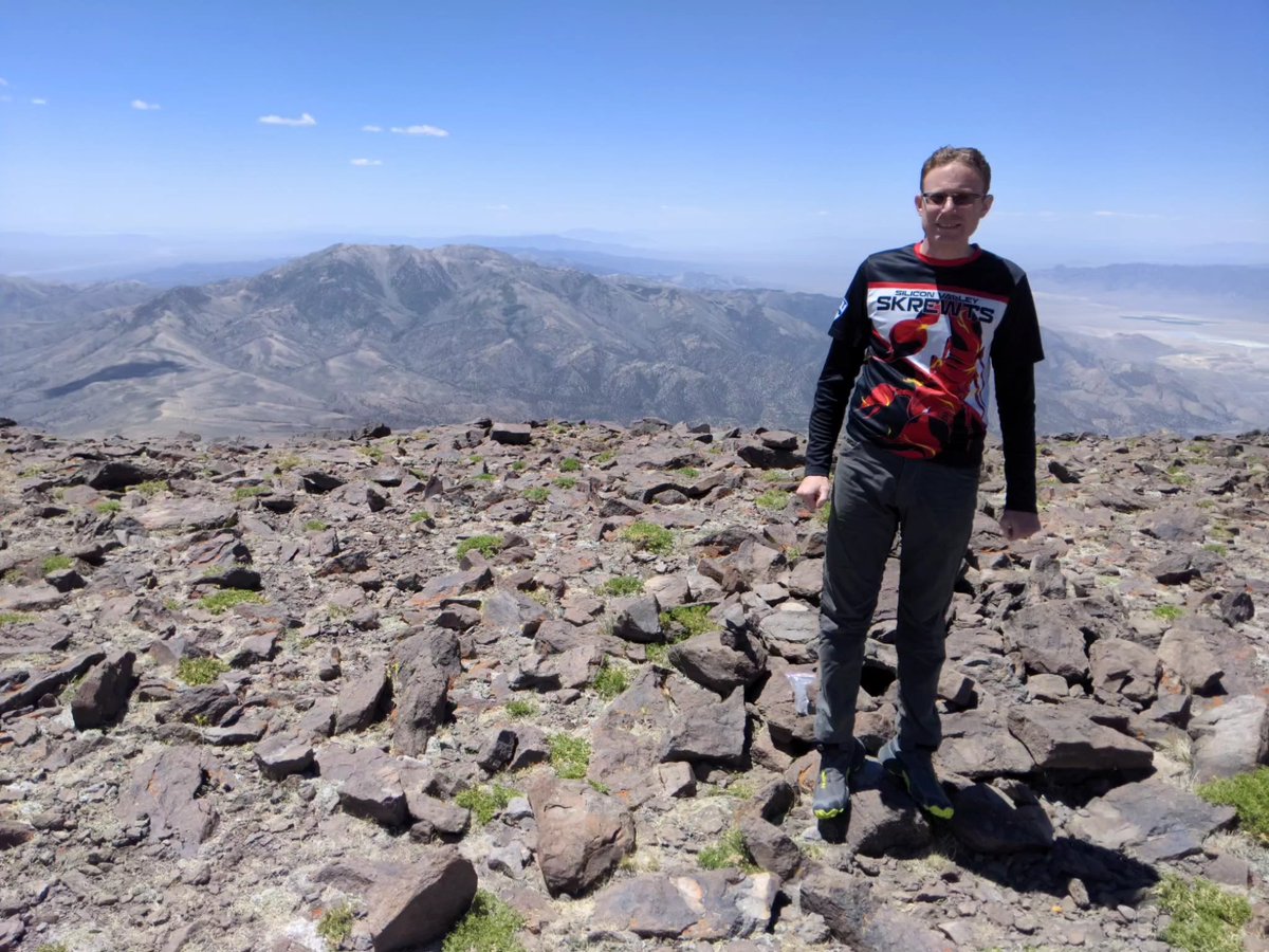 Goobergunch's tweet photo. Atop ultra prominent Mount Jefferson (11,941'), 6th highest peak in Nevada, and highest point of Nye County and the Toquima Range.

NV #CoHP [13/17; 69]
#DesertPeaks; #NevadaPeaks; #GreatBasinPeaks; #WesternStatesClimbers; #P5K https://t.co/zHF2AevTEd