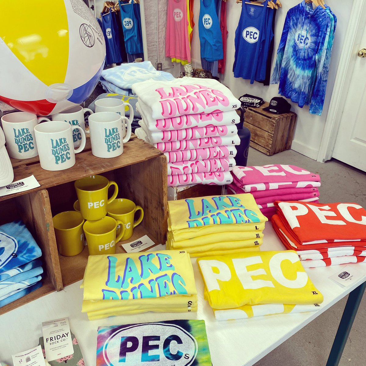 countytshirts's tweet photo. There is SO much new goodness in the store right now I can’t stop smiling! 😍
We are open all long weekend - Canada Day 10-6, Saturday 10-6, Sunday 10-5, & EVERY day until Labour Day! Let’s summer up PEC style!☀️🌊⛱ #visitpec #pec #princeedwardcounty #wearthepec #countytshirts https://t.co/WSR340fXPT