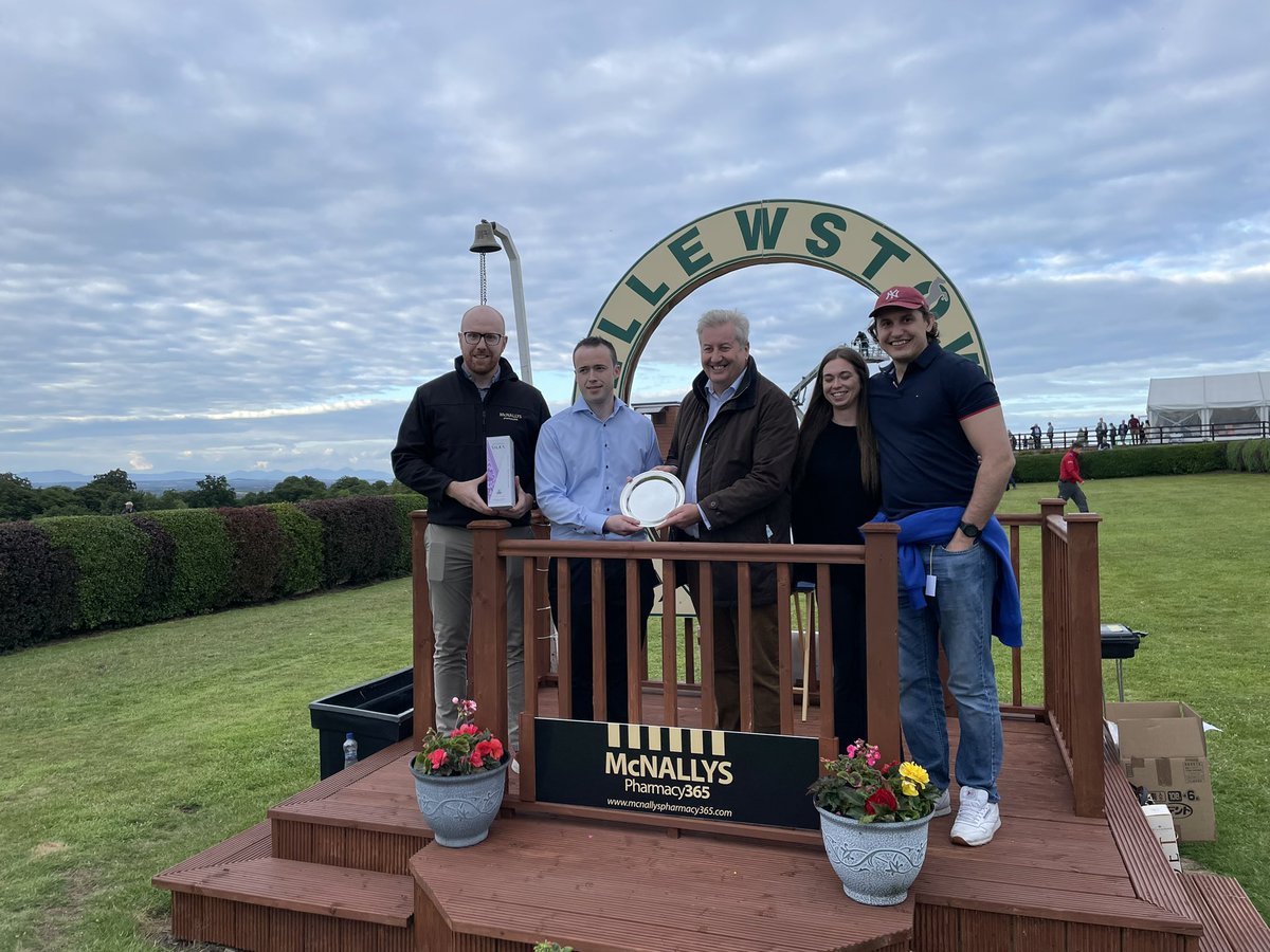 TRONADOR wins under <a href="/McNallys365/">McNallysPharmacy 365</a> Duleek Handicap for <a href="/gelliott_racing/">Gordon Elliott</a> &amp; champion jockey <a href="/ctkjockey/">Colin Keane</a> 👏🏆