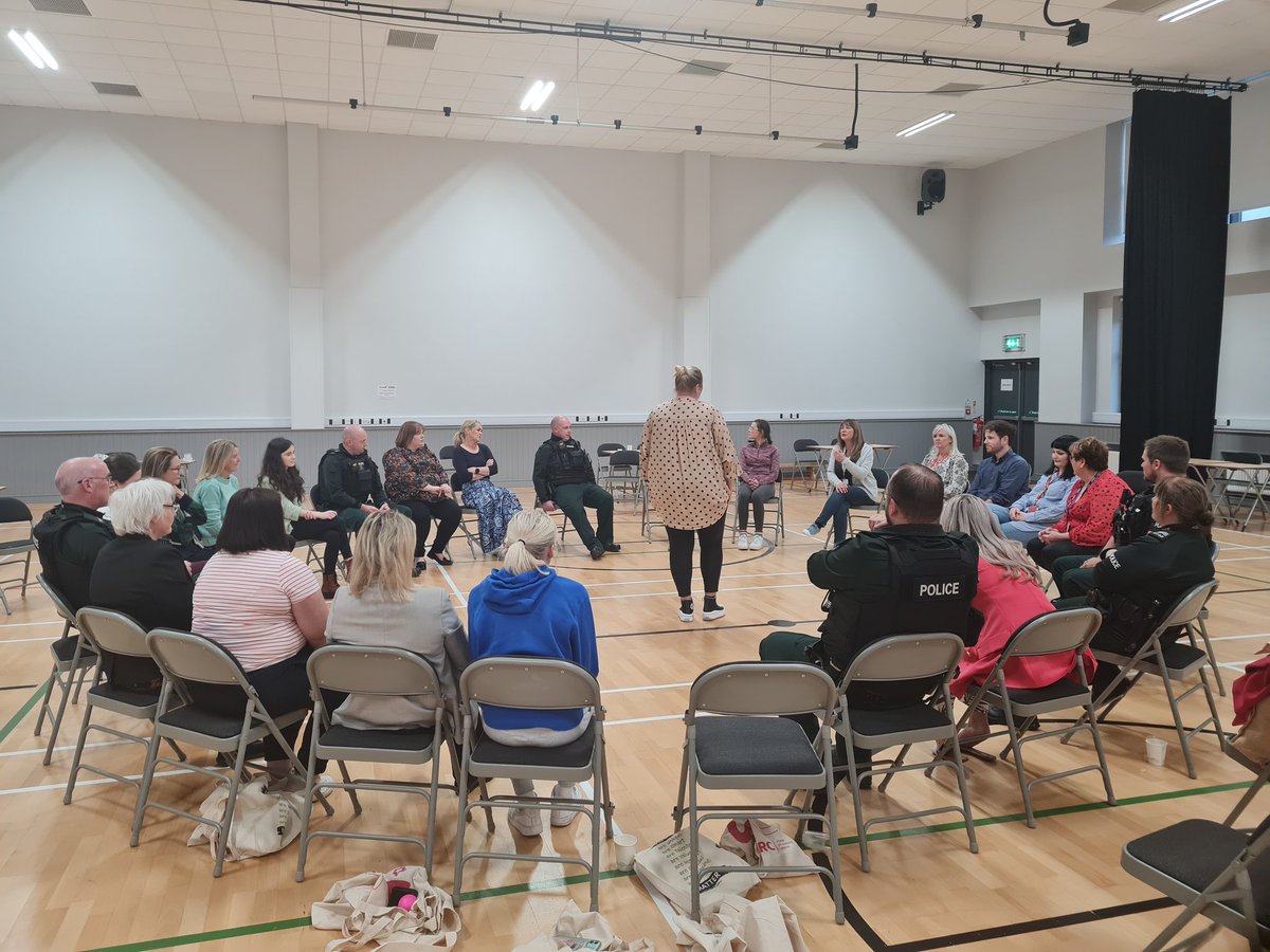 newryyc's tweet photo. We travelled to Downpatrick to meet with the Youth Voice Project Board to hear more about the services they offer and how we can work in partnership to ensure the voices of young people are heard in our district! #PSNI #SERC #EnterpriseAgency #YMCA #EA #NMDDC #SHSCT #CYPSP #PCSP https://t.co/ybon3yPPMz