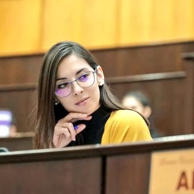 prensa_gabriel's tweet photo. @LudmilaGaitanX El Esfuerzo de Llevar a cabo Proyectos que son indispensable ➡️ Sociedad es Meritorio llegan los 👏👏 e insta a Seguir Adelante #ProyectoJuventud Aprobado!! #SoyMaty #AHORA @marcoskoopm @LegislaturaNqn https://t.co/fBiNlKRqQ2