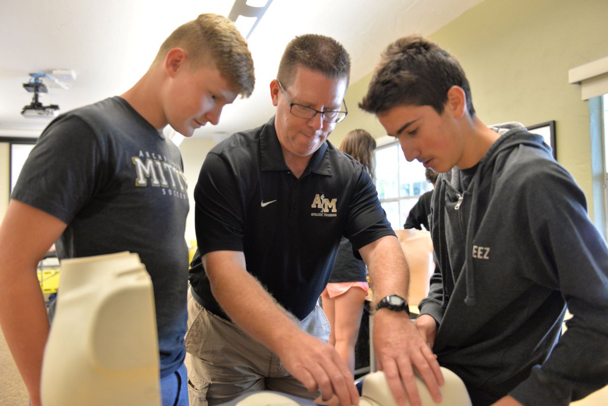 AMHSAthletics's tweet photo. Today is the final day at Archbishop Mitty for our longtime trainer Scott Zimmerman. We have been blessed to have him take care of our athletes for the past fifteen years. We wish him all the best in his move. Thank you for everything, Scott. #AlwaysAMonarch https://t.co/KB7QpAwgh6