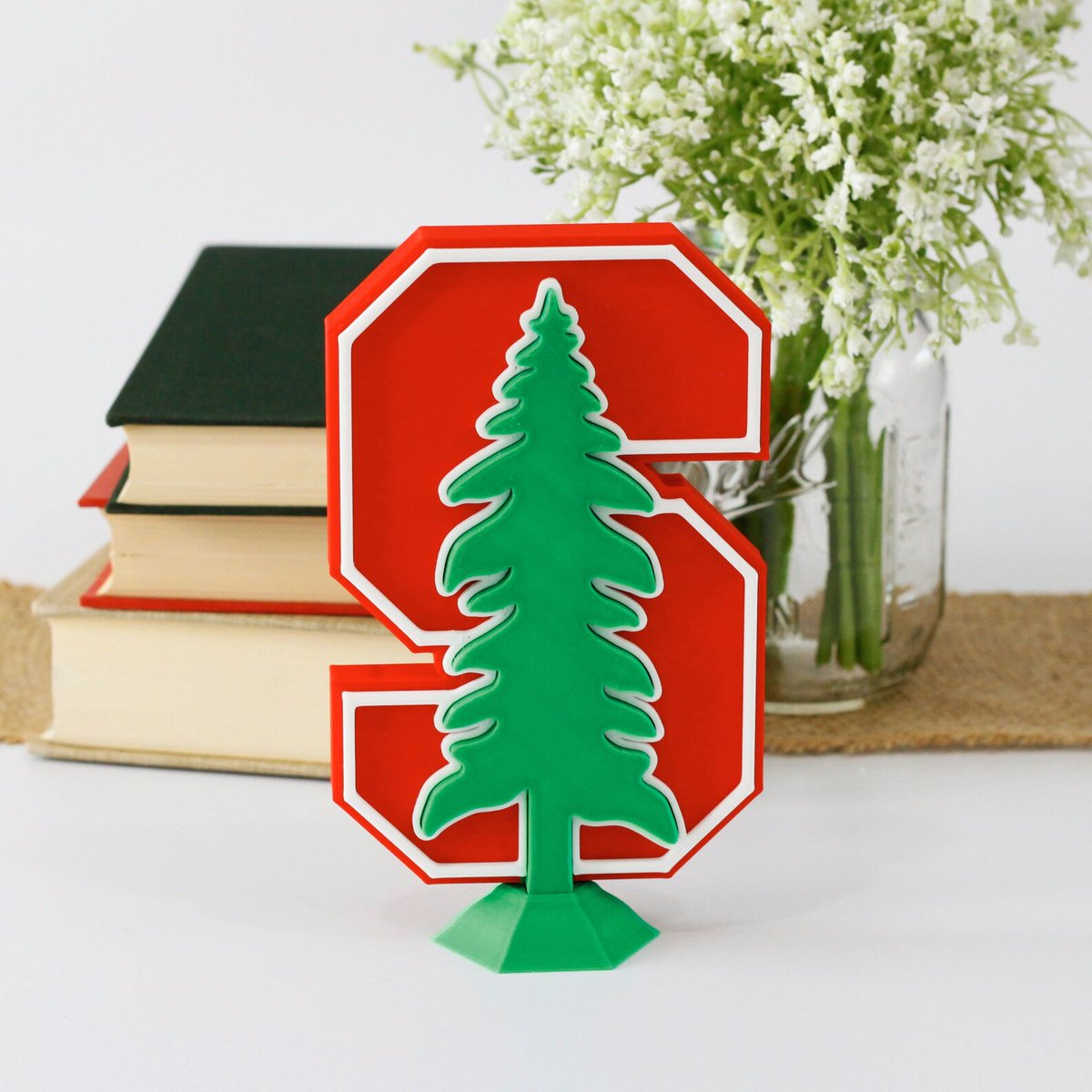 This #stanford 3D-printed decoration is up for grabs in our Etsy shop: etsy.com/listing/125573… 

Great for a home office, bookshelf, or even a table centerpiece or cake topper for your next party. 

#3dprinting #stanforduniversity #siliconvalley