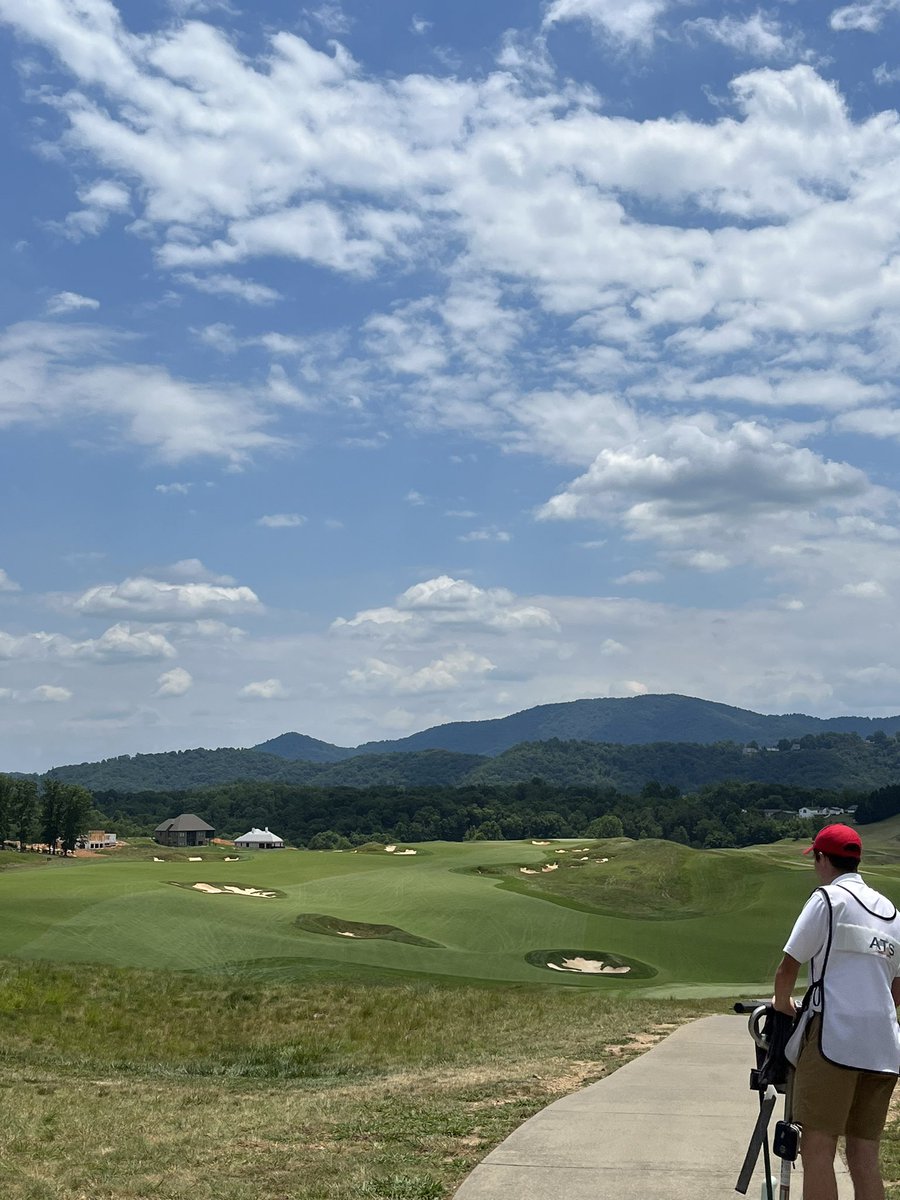 mstowers4269's tweet photo. Thank you @ballyhackgolf and @DormieNetwork for the hospitality and great time. Place is unbelievable #ballyhack #dormienetwork #advancedturfsolutions https://t.co/ctRrN9vd1U