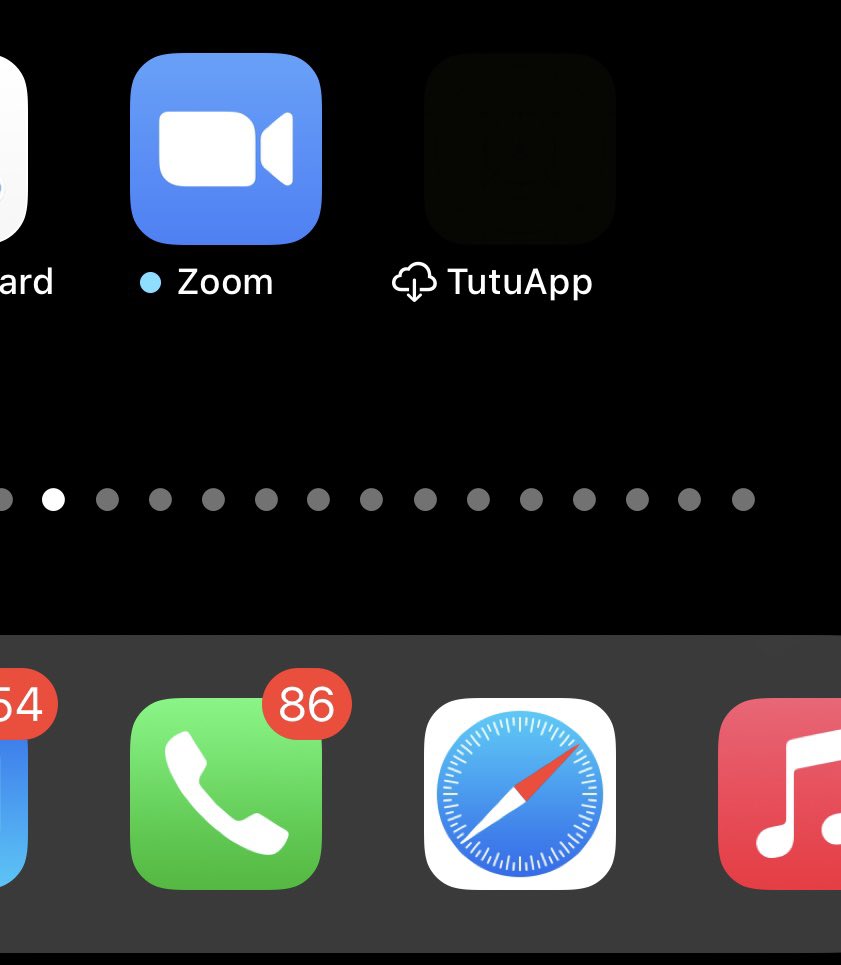 Realsssheila's tweet photo. @TutuApp_vip it won’t download is there a fix email has been sent already https://t.co/mV7IW6RJxI
