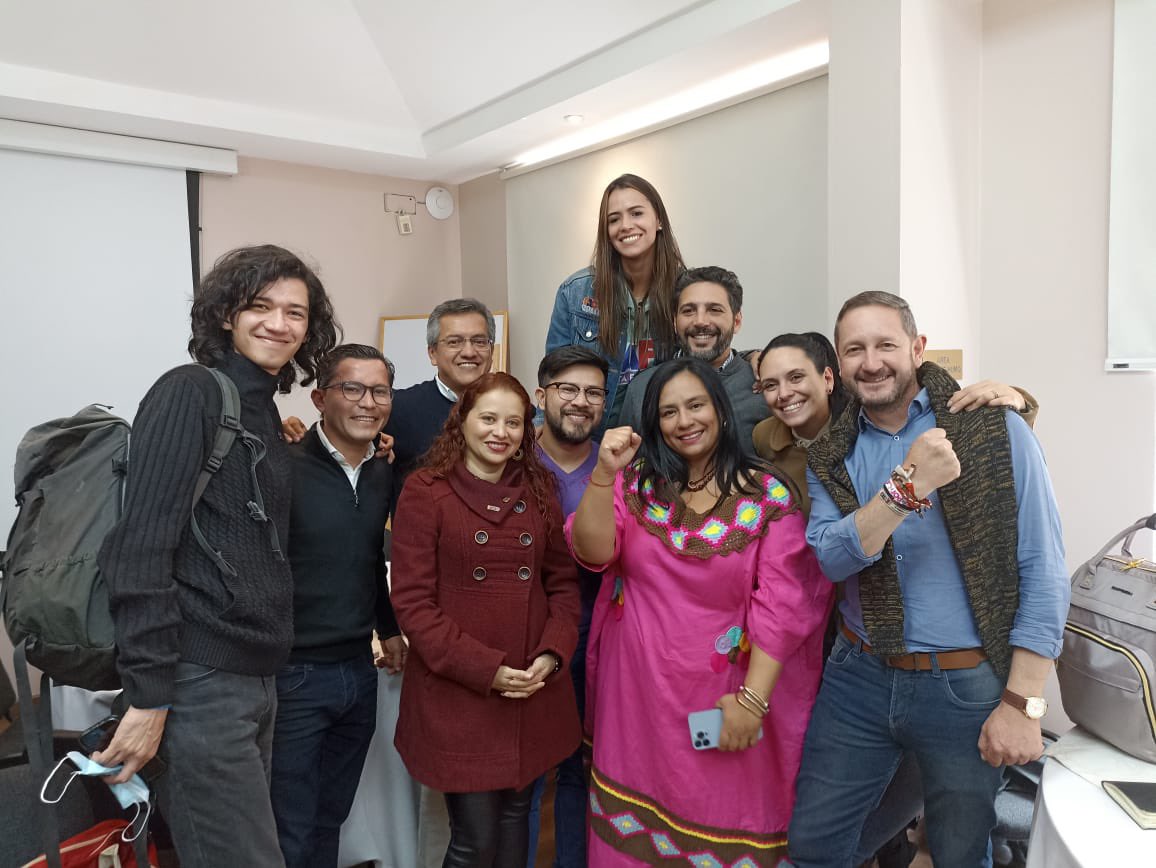Wayunkerra's tweet photo. Construyendo la agenda legislativa de la Coalición del Pacto Histórico Empezamos el trabajo con el gobierno del pueblo Pronto convocaremos a la colombianidad en el exterior para  articular inicio de trabajo legislativo.  💪🏼@petrogustavo @petrogustavo @IvanCepedaCast @elespectador https://t.co/Xgv0ZlN1SL