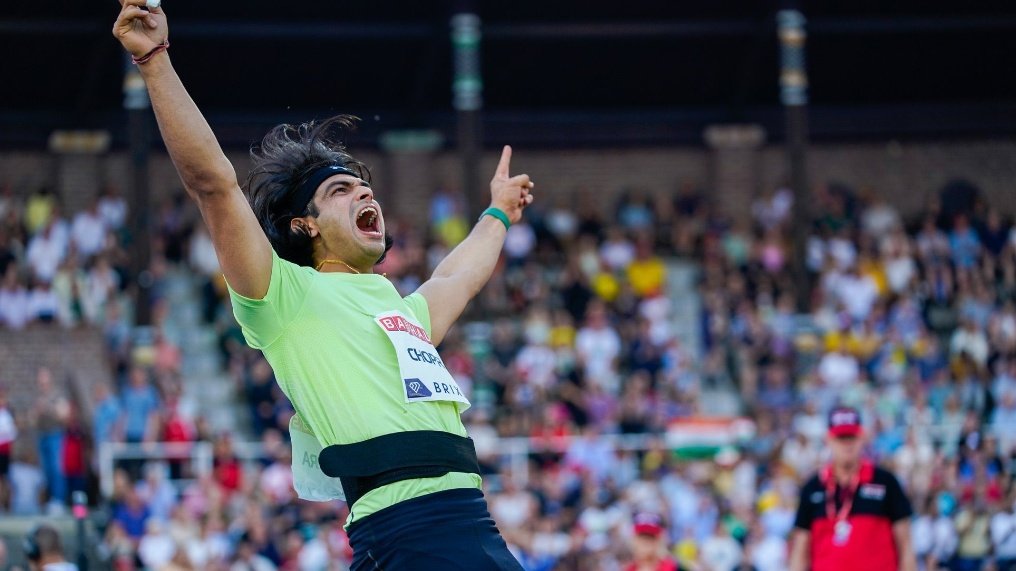 Sombrat Singh (@singhsombrat) on Twitter photo Truly Awesome 👏🏻
<a href="/Neeraj_chopra1/">Neeraj Chopra</a> begins his campaign at the 2022 #DiamondLeague with a throw of
8️⃣9️⃣.9️⃣4️⃣mt 🔥
Setting the new Meet Record, National Record & his Personal Best at #StockholmDL 👌🏻
ये तो बस शुरुआत है 😊
#NeerajChopra 🌟 #india Truly Awesome 👏🏻
<a href="/Neeraj_chopra1/">Neeraj Chopra</a> begins his campaign at the 2022 #DiamondLeague with a throw of
8️⃣9️⃣.9️⃣4️⃣mt 🔥
Setting the new Meet Record, National Record & his Personal Best at #StockholmDL 👌🏻
ये तो बस शुरुआत है 😊
#NeerajChopra 🌟 #india
