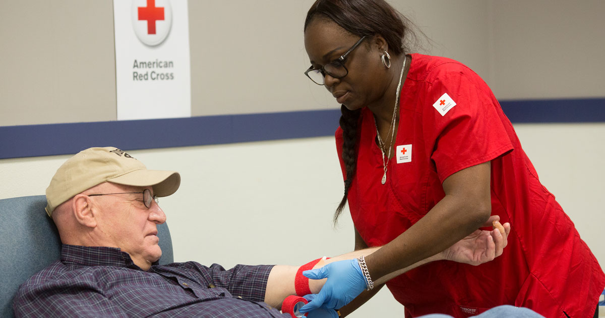 Come help us support the Red Cross by making a donation and saving a life this summer. 
Follow the link to sign up 
redcrossblood.org/give.html/driv…