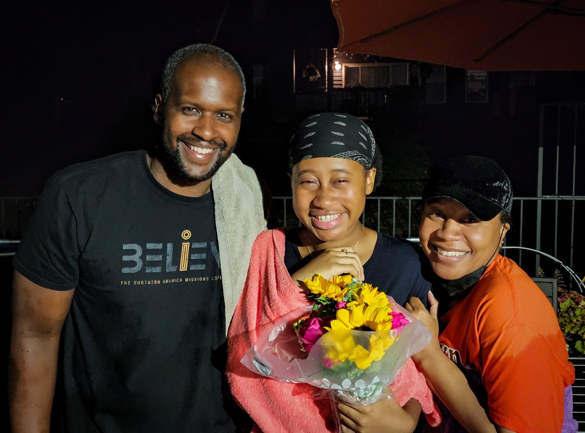 ICCportland's tweet photo. Every parent's dream!
Young teen, SaNiyah made Jesus Lord and was baptized last night by her parents! 🌊 #Baptism #TeenMinistry #PortlandICC https://t.co/IBpH5Vbr79
