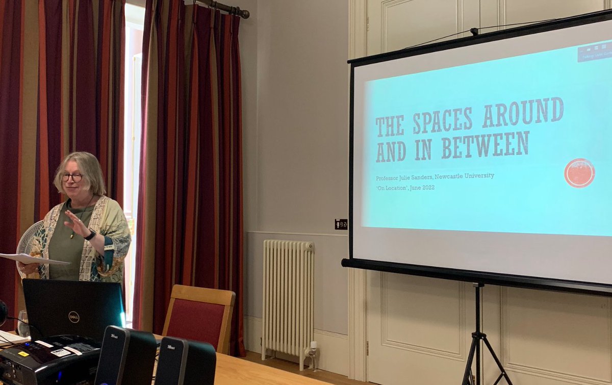 OnLocation2022's tweet photo. Then the inimitable @ProfJSanders took us through the peripheral spaces of 1 Henry IV in a tantalising preview of her upcoming Cambridge edition of the play. https://t.co/0NX8mDr28l
