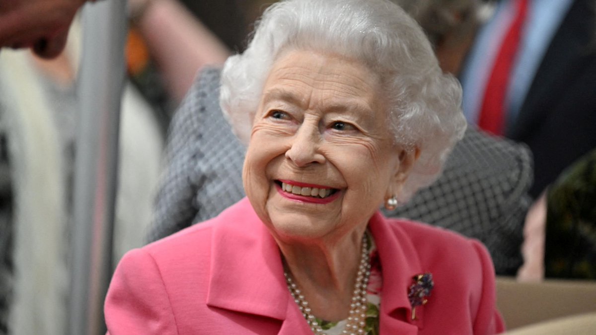 RobertCollings_'s tweet photo. What if the Queen was a VC backed startup?

Well, she just released her financial statements for 2020-21 👑

Let's see what they say, tech startup style 👇 https://t.co/q6nRCExVMn