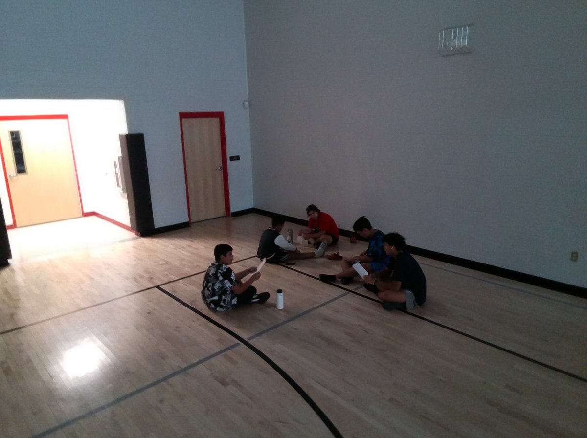 LT_MinervaH's tweet photo. Who was learning to take selfies via flying drones? ACE Club LT of course! Our technology is out the roof! @NISDLearningTre @NISDJones @NISD_Rayburn @NISDRoss @EarlRudderMS @LT_StephanieS @TexasCSO #ACESummerCampLT https://t.co/4vd7R9zTVw