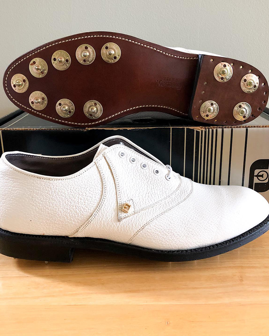 PrideSportsUS's tweet photo. #TBT to the days you could listen to the unmistakable noise of a golfers foot steps....
#Softspikes #ChampSpikes #Golf #PGA #PGATour
πΈ : IG Pudhym https://t.co/14hzpLn6H1